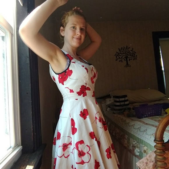 Sun dress - Picture 4 of 4